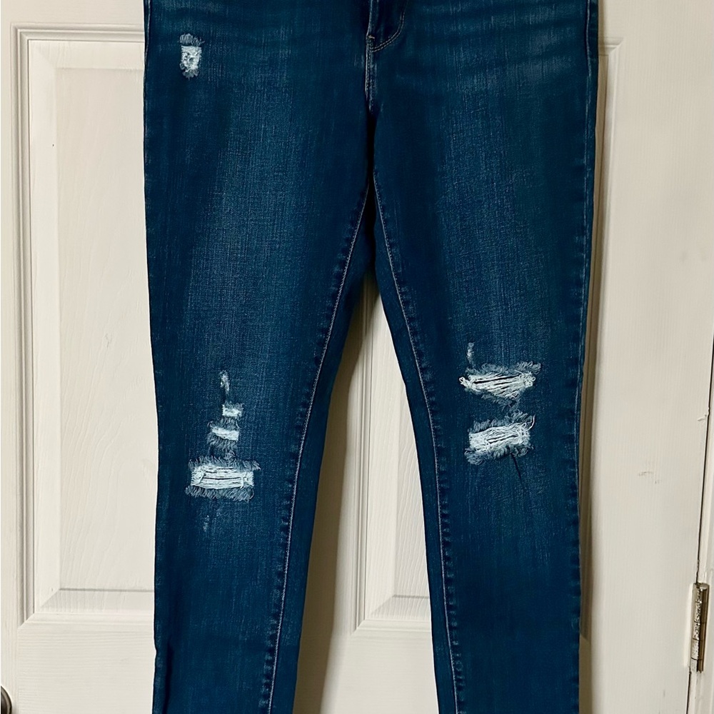 2 Levi's Dark Blue and Light Blue Distressed Women's Skinny Jeans